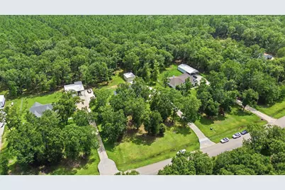735 County Road 6324, Dayton, TX 77535 - Photo 35