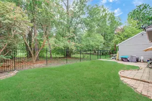 14611 Bramblewood Dr, Houston, TX 77079 - Photo 47