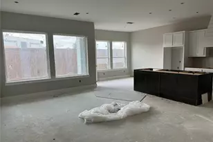 16033 Hayes Pk Dr, Houston, TX 77079 - Photo 7