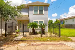 1118 Wilson St, Houston, TX 77019 - Photo 1