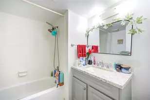 14911 Wunderlich Dr, Houston, TX 77069 - Photo 19