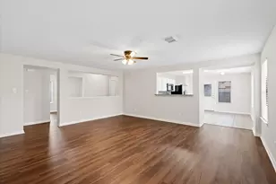 9223 Windswept Grove Dr, Houston, TX 77083 - Photo 5