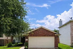 1035 Auburn View Ln, Fresno, TX 77545 - Photo 1