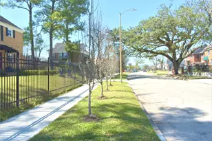 2524 Binz St, Houston, TX 77004 - Photo 11