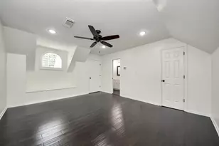 3002 Kathleen Dr, Baytown, TX 77523 - Photo 21