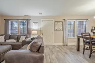 9915 Farrell Dr, Houston, TX 77070 - Photo 3