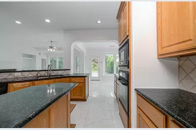 5803 Serrano Terrace Lane, Houston, TX 77041 - Photo 15