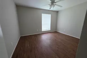 12738 Shannon Hills Dr, Houston, TX 77099 - Photo 19