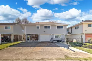 959 Bonita St, Bayou Vista, TX 77563 - Photo 3