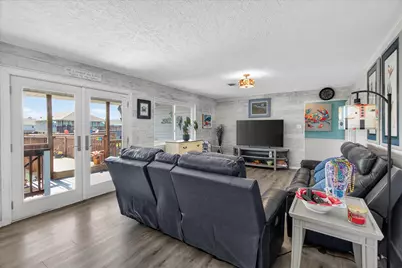 959 Bonita Street, Bayou Vista, TX 77563 - Photo 7