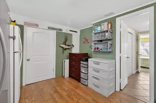 959 Bonita St, Bayou Vista, TX 77563 - Photo 39