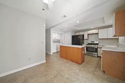 2808 Grants Lake Boulevard #301, Sugar Land, TX 77479 - Photo 11