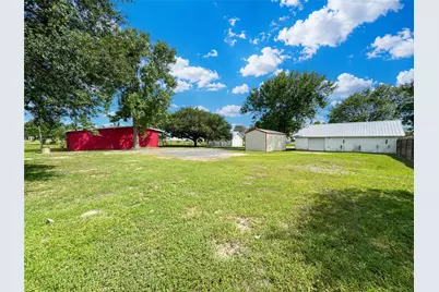 18027 W Clover Lane, Alvin, TX 77511 - Photo 13