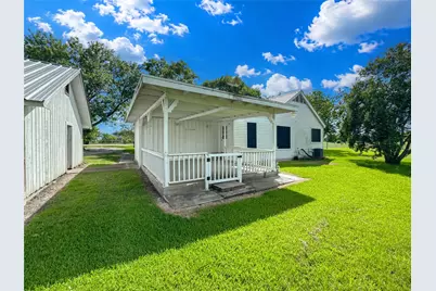 18027 W Clover Lane, Alvin, TX 77511 - Photo 9