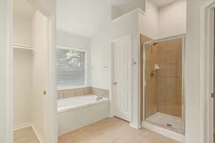 71 N Queenscliff Cir, The Woodlands, TX 77382 - Photo 19