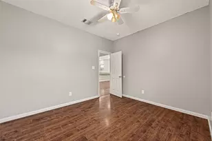 3802 Rebecca St, Houston, TX 77021 - Photo 17