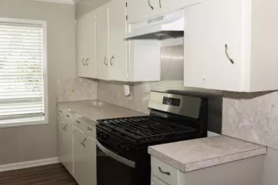 108 Chandler Drive, Baytown, TX 77521 - Photo 21