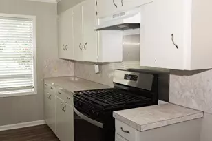 108 Chandler Dr, Baytown, TX 77521 - Photo 21