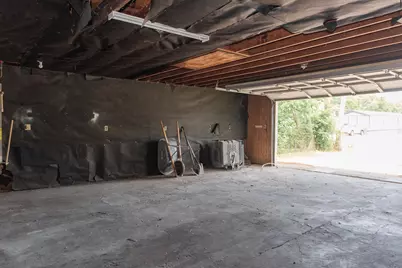 108 Chandler Drive, Baytown, TX 77521 - Photo 27