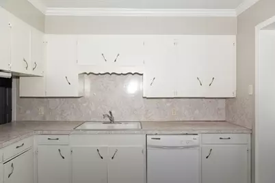 108 Chandler Drive, Baytown, TX 77521 - Photo 25