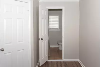 108 Chandler Drive, Baytown, TX 77521 - Photo 29