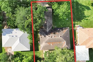 108 Chandler Dr, Baytown, TX 77521 - Photo 39