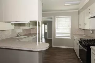 108 Chandler Dr, Baytown, TX 77521 - Photo 19