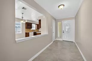 14118 Louan Ct, Sugar Land, TX 77498 - Photo 5