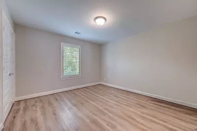 911 W 35th Street #D, Houston, TX 77018 - Photo 39
