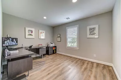 911 W 35th Street #D, Houston, TX 77018 - Photo 39
