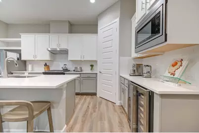 911 W 35th Street #D, Houston, TX 77018 - Photo 15
