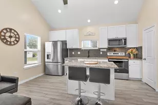 286 Westchase, Montgomery, TX 77316 - Photo 9