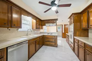 12626 New Kentucky Rd, Cypress, TX 77429 - Photo 7