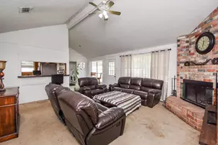 9703 Harrowgate Dr, Houston, TX 77031 - Photo 7