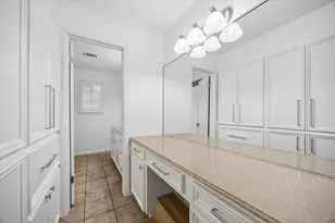 1907 Briarpark Dr, Houston, TX 77042 - Photo 19