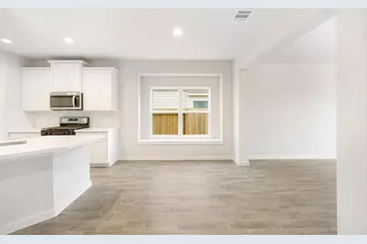 770 Dewberry Road, La Marque, TX 77568 - Photo 9