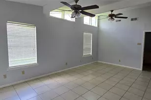 7210 Leader St, Houston, TX 77074 - Photo 27