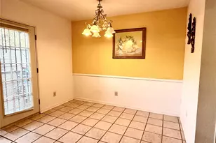 2110 Wilcrest Dr, Houston, TX 77042 - Photo 5