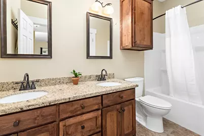 320 Idlewood Court, Brookeland, TX 75931 - Photo 19