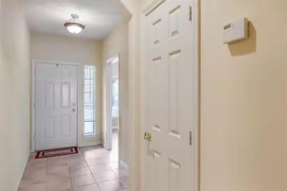 10735 Norchester Village, Houston, TX 77070 - Photo 5