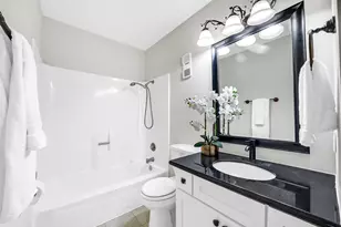 6531 Wanda Ln, Houston, TX 77074 - Photo 17