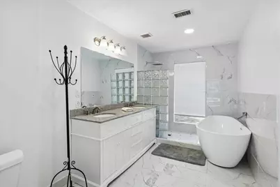 9805 Shadow Wood Drive, Houston, TX 77080 - Photo 11