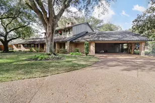 3 Pine Pl, Angleton, TX 77515 - Photo 5