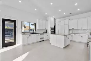 3606 Pedregal Dr, League City, TX 77573 - Photo 5