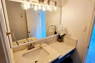 9738 Braesmont Dr, Houston, TX 77096 - Photo 19