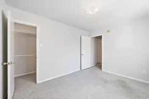 17103 Canterbury Green Ct, Sugar Land, TX 77498 - Photo 23