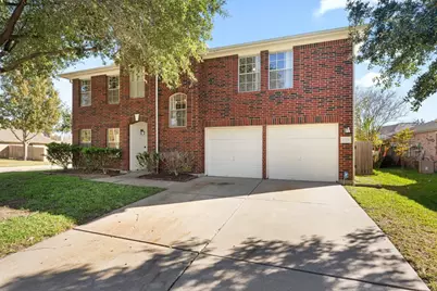 17103 Canterbury Green Court, Sugar Land, TX 77498 - Photo 3