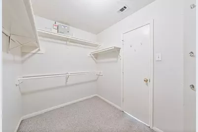 17103 Canterbury Green Court, Sugar Land, TX 77498 - Photo 19