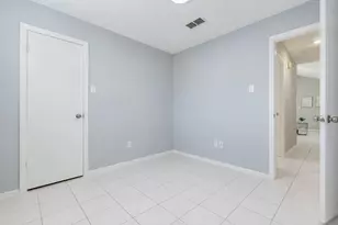14119 Clear Forest Dr, Sugar Land, TX 77498 - Photo 17