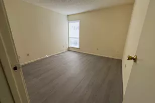 8315 Jorine Dr, Houston, TX 77036 - Photo 5